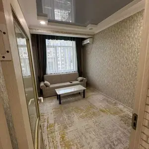 2-комн. квартира, 11 этаж, 40м², Гранд отель