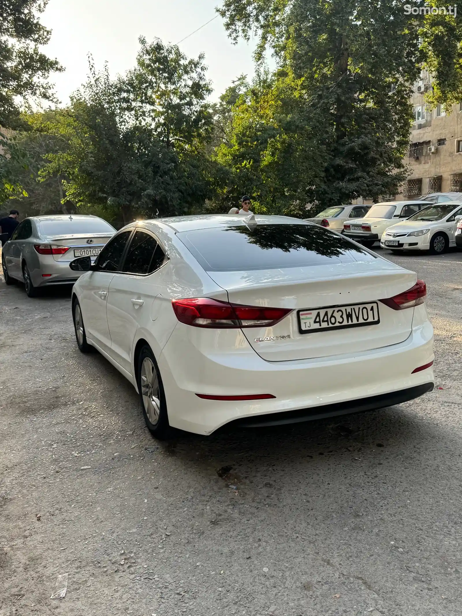 Hyundai Elantra, 2017-1