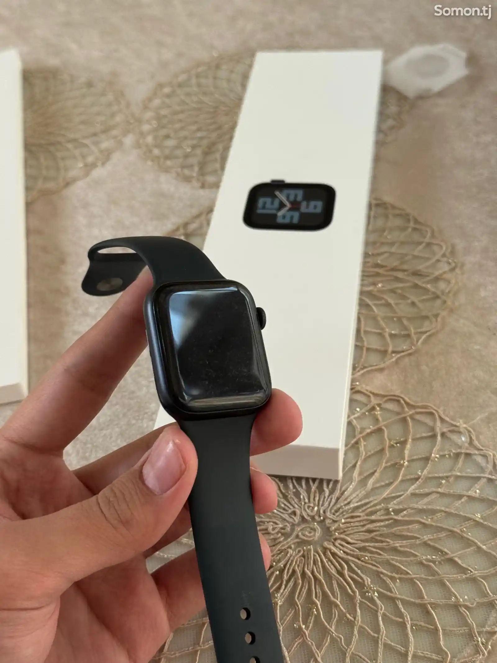 Смарт часы Apple Watch SE 2 44mm-1