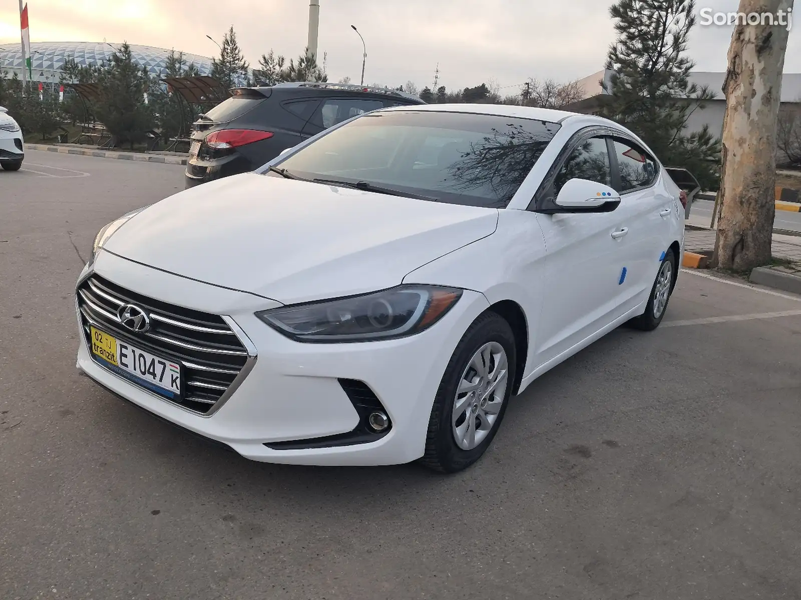 Hyundai Elantra, 2017-1