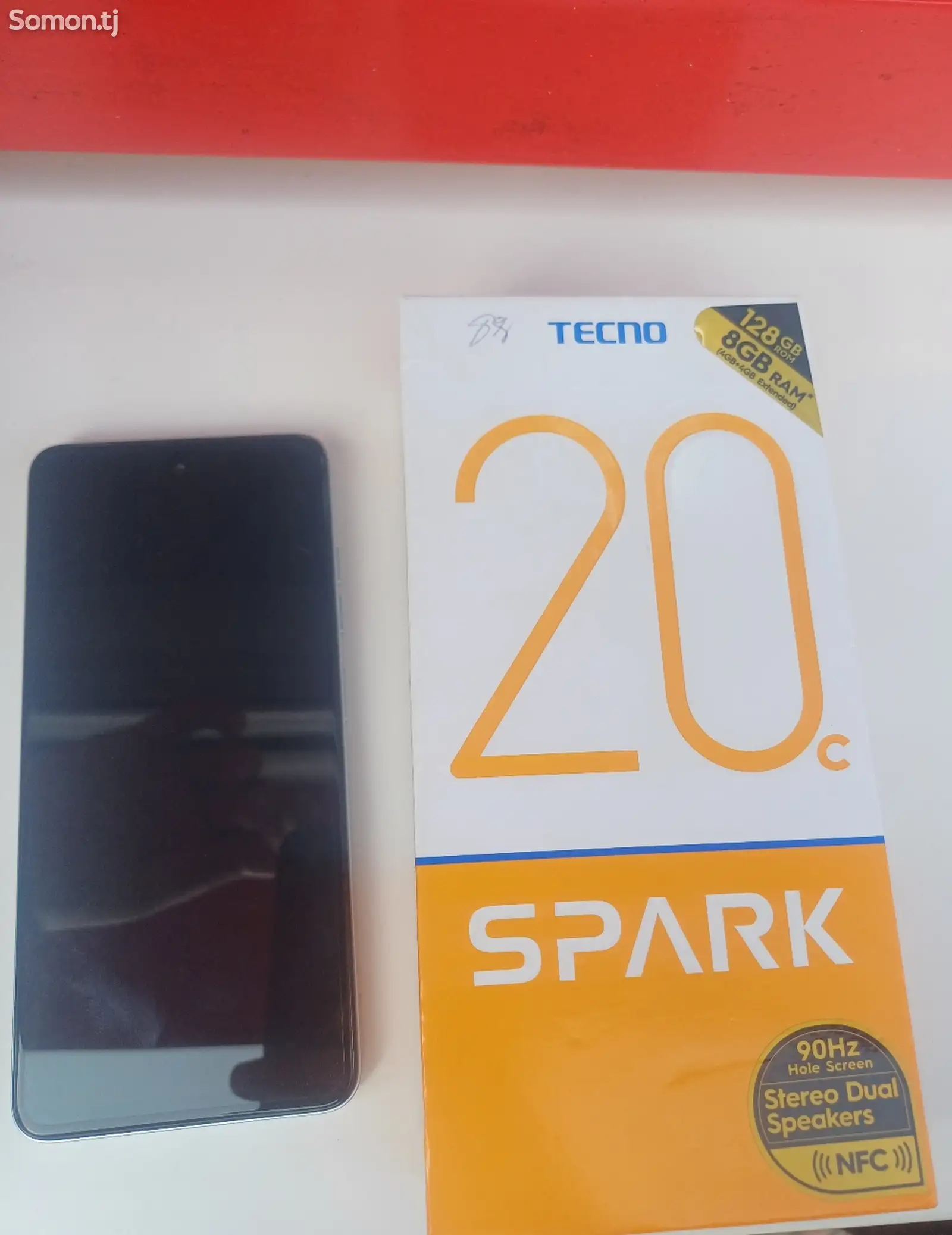 Tecno spark 20-1