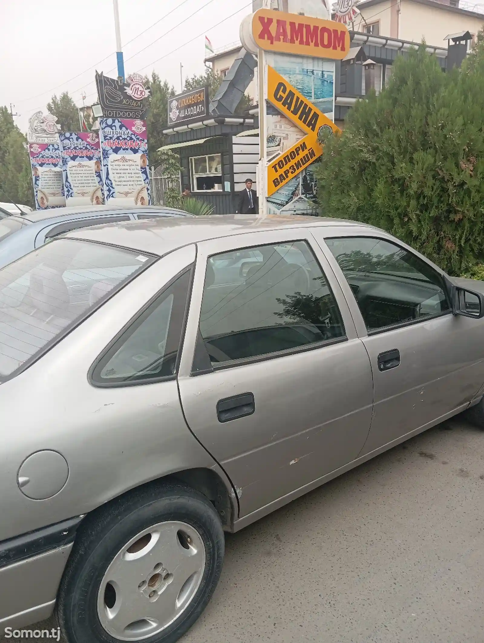 Opel Vectra A, 1993-2