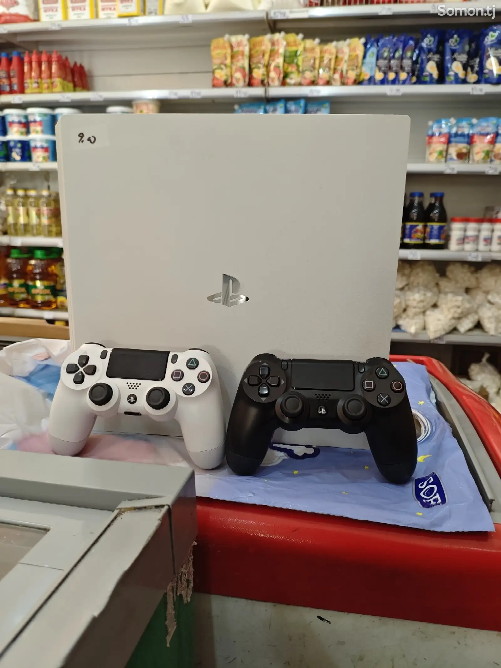 Игровая приставка Sony PlayStation 4pro 4k 1tb-1