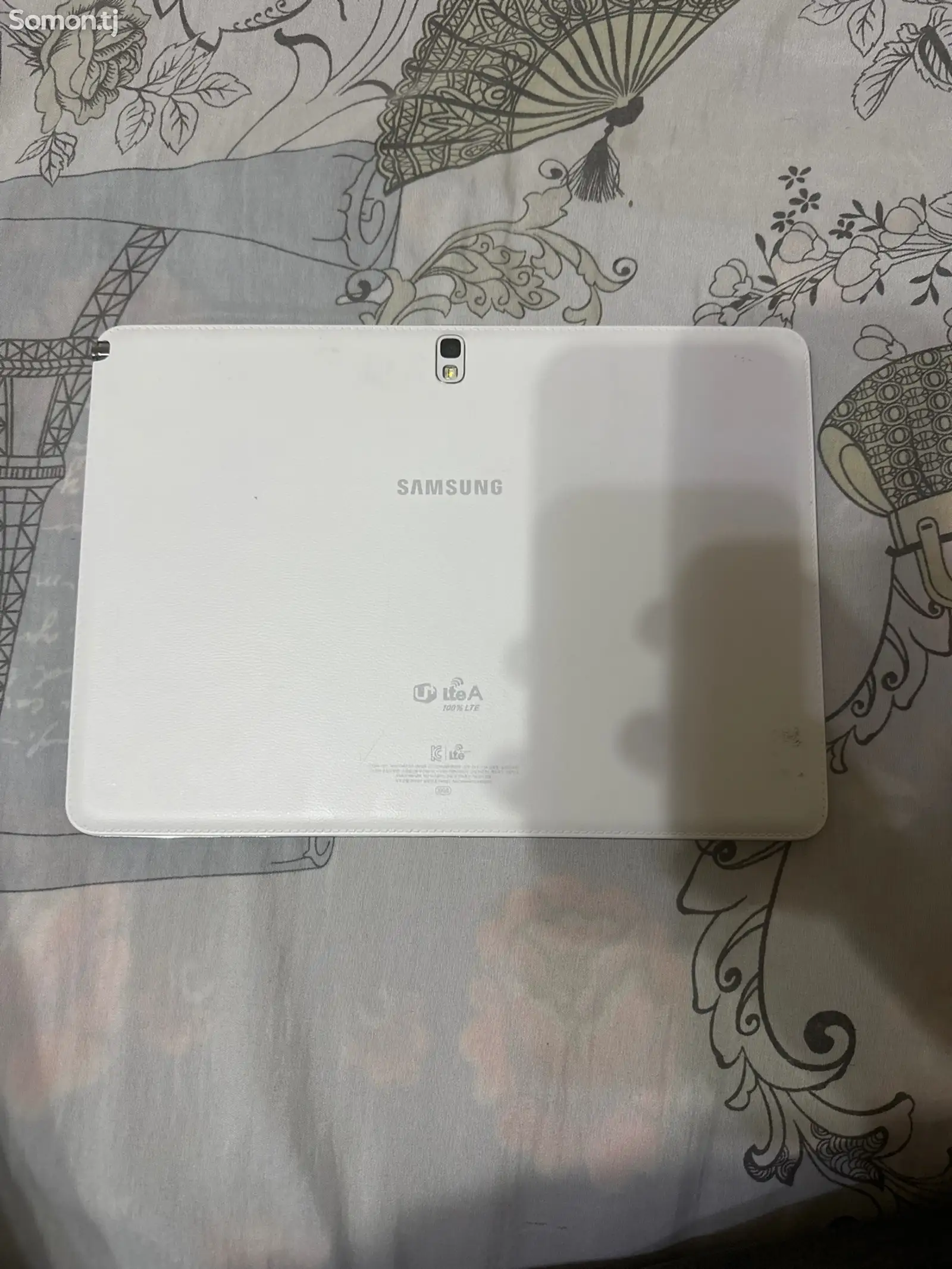 Планшет Samsung-1