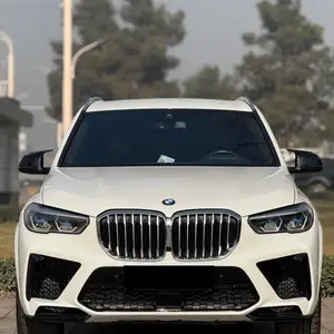 BMW X5, 2022