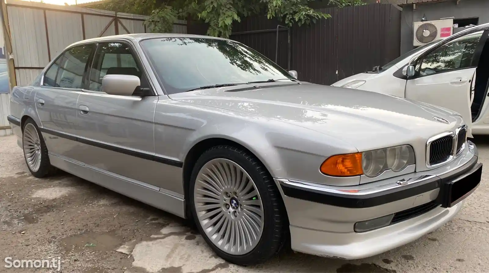 BMW 7 series, 2000-6