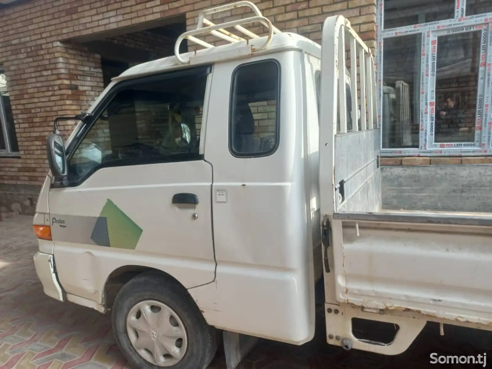 Бортовой автомобиль Hyundai Porter, 2000-1