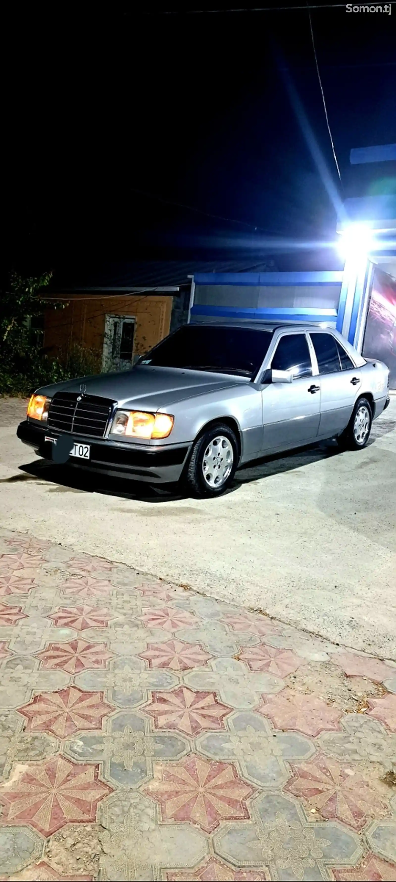 Mercedes-Benz E class, 1993-4