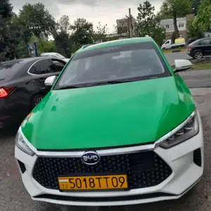 BYD E2, 2022