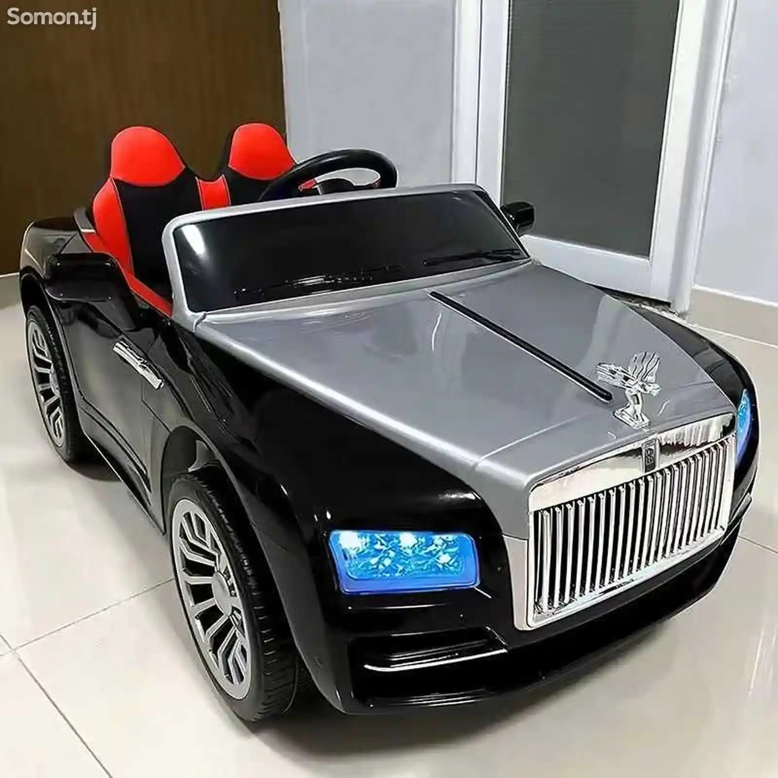 Детский автомобиль Rolls Royce-1