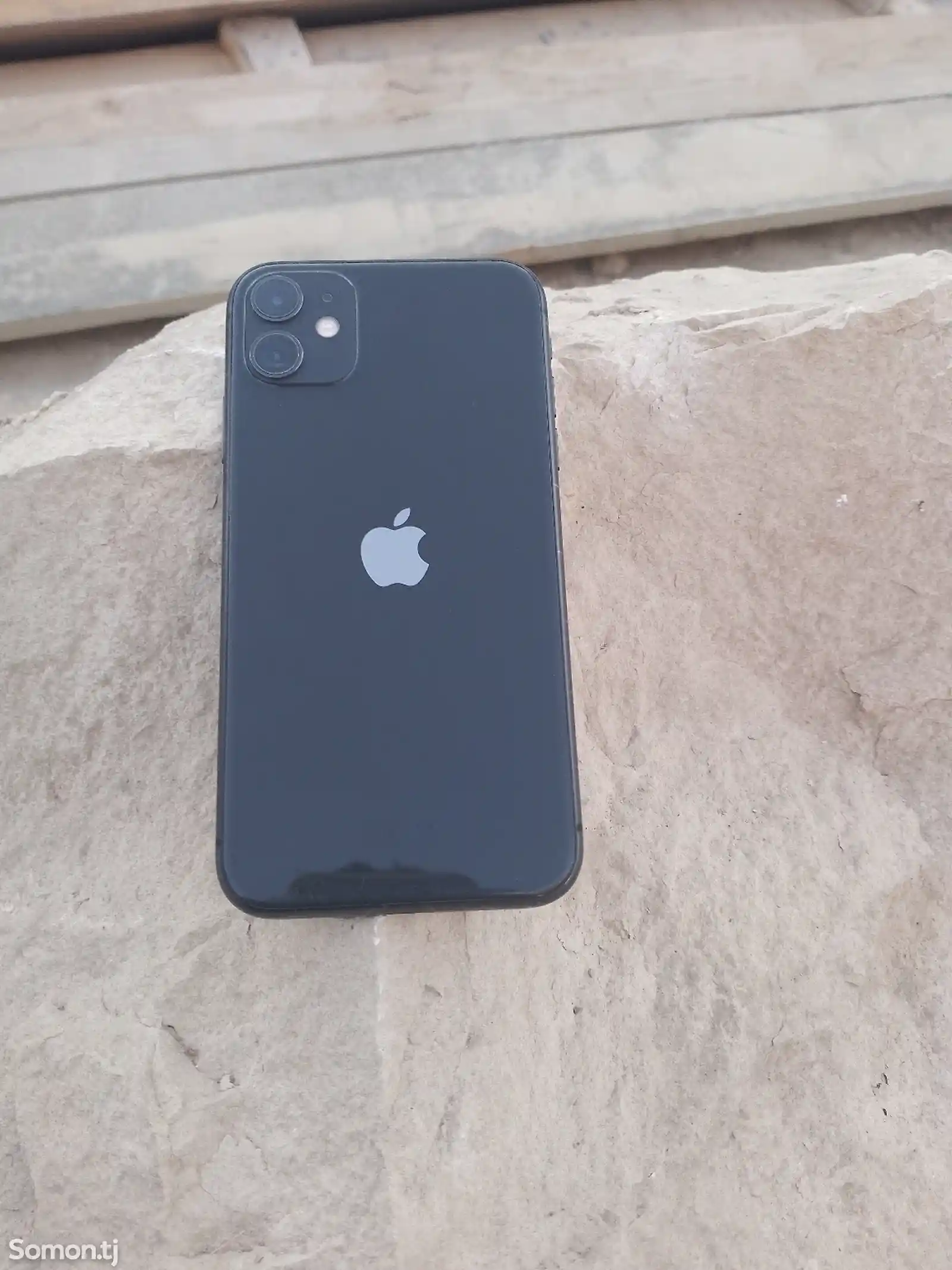 Apple iPhone 11, 64 gb, Black-1