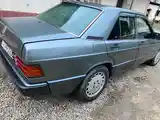 Mercedes-Benz E class, 1990-2