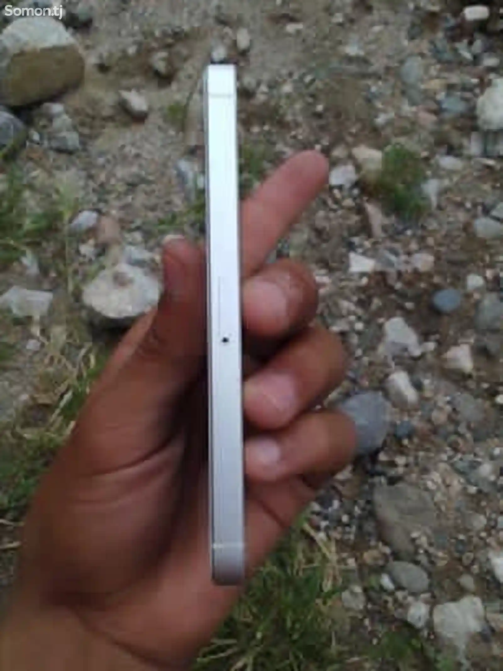 Apple iPhone SE, 64 gb-4
