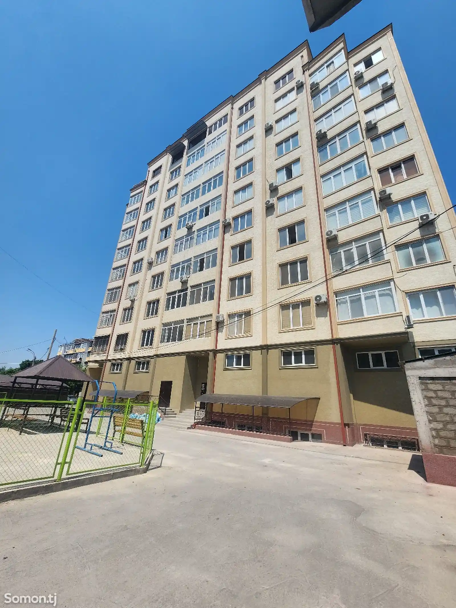 3-комн. квартира, Цокольный этаж, 91 м², Ватан-1