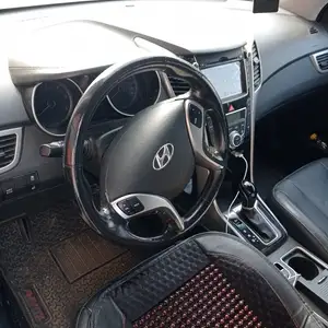 Hyundai i30, 2014