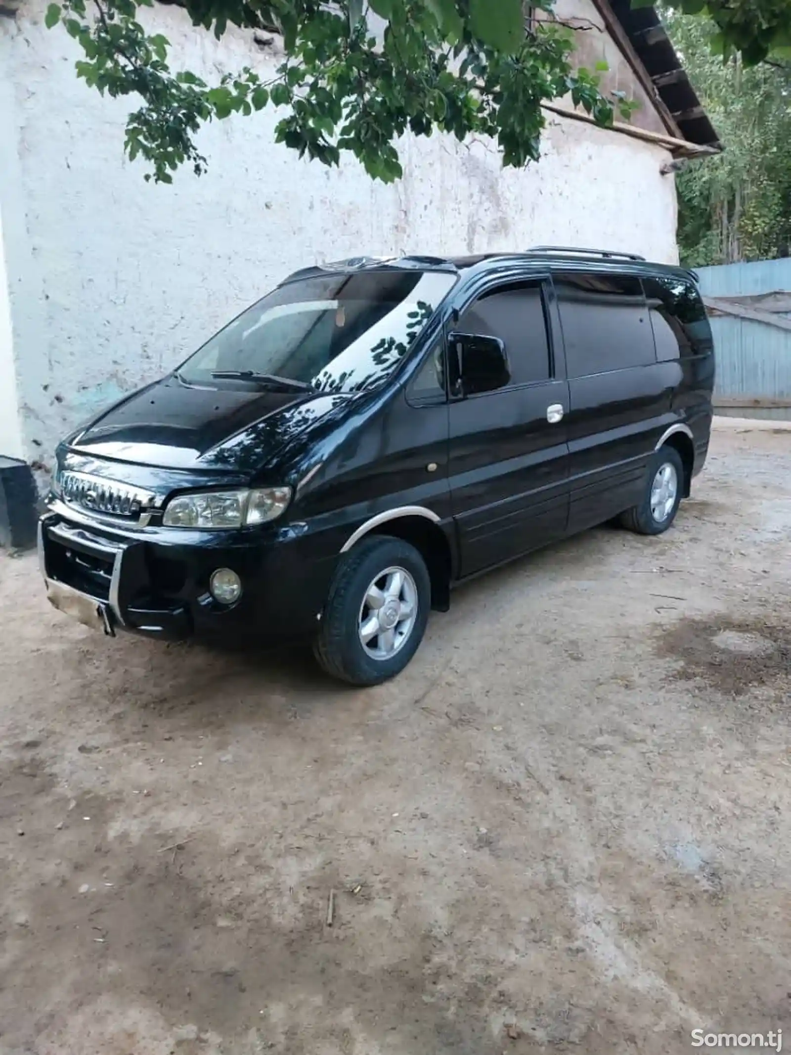 Hyundai Starex, 2002-2