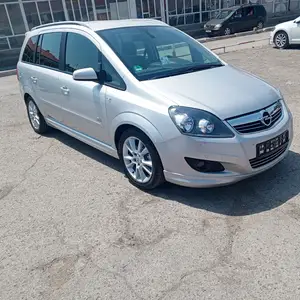 Opel Zafira, 2008