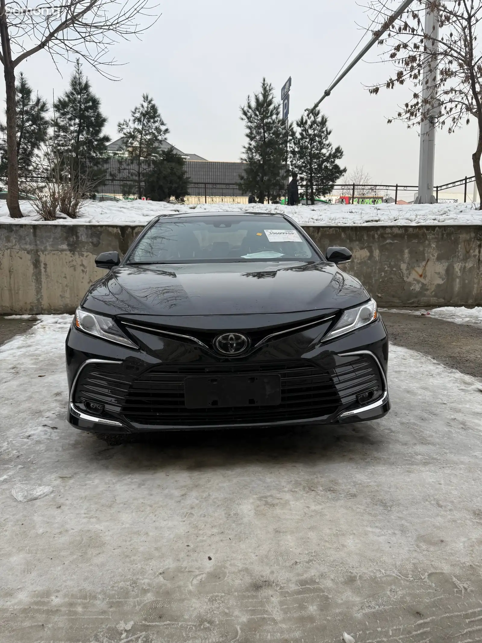 Toyota Camry, 2018-1