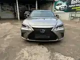 Lexus ES series, 2019-4