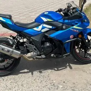 Мотоцикл Suzuki gsx 250