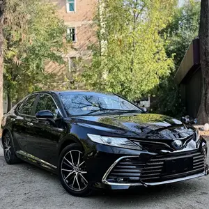 Toyota Camry, 2020