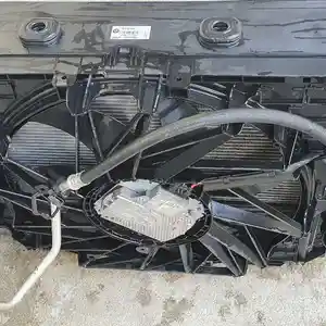 Радиатор от BMW f10