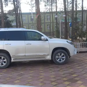 Toyota Land Cruiser Prado, 2012