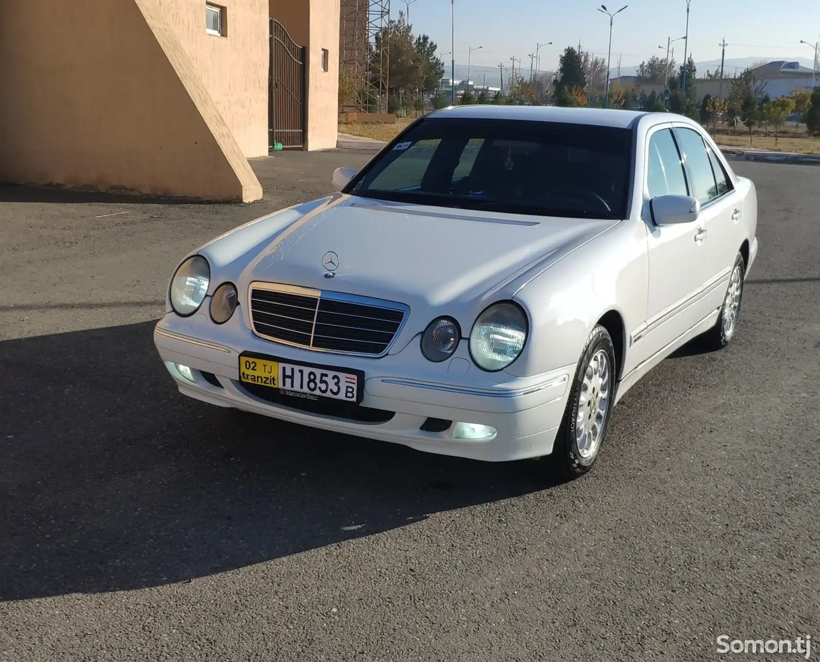 Mercedes-Benz E class, 2000-1