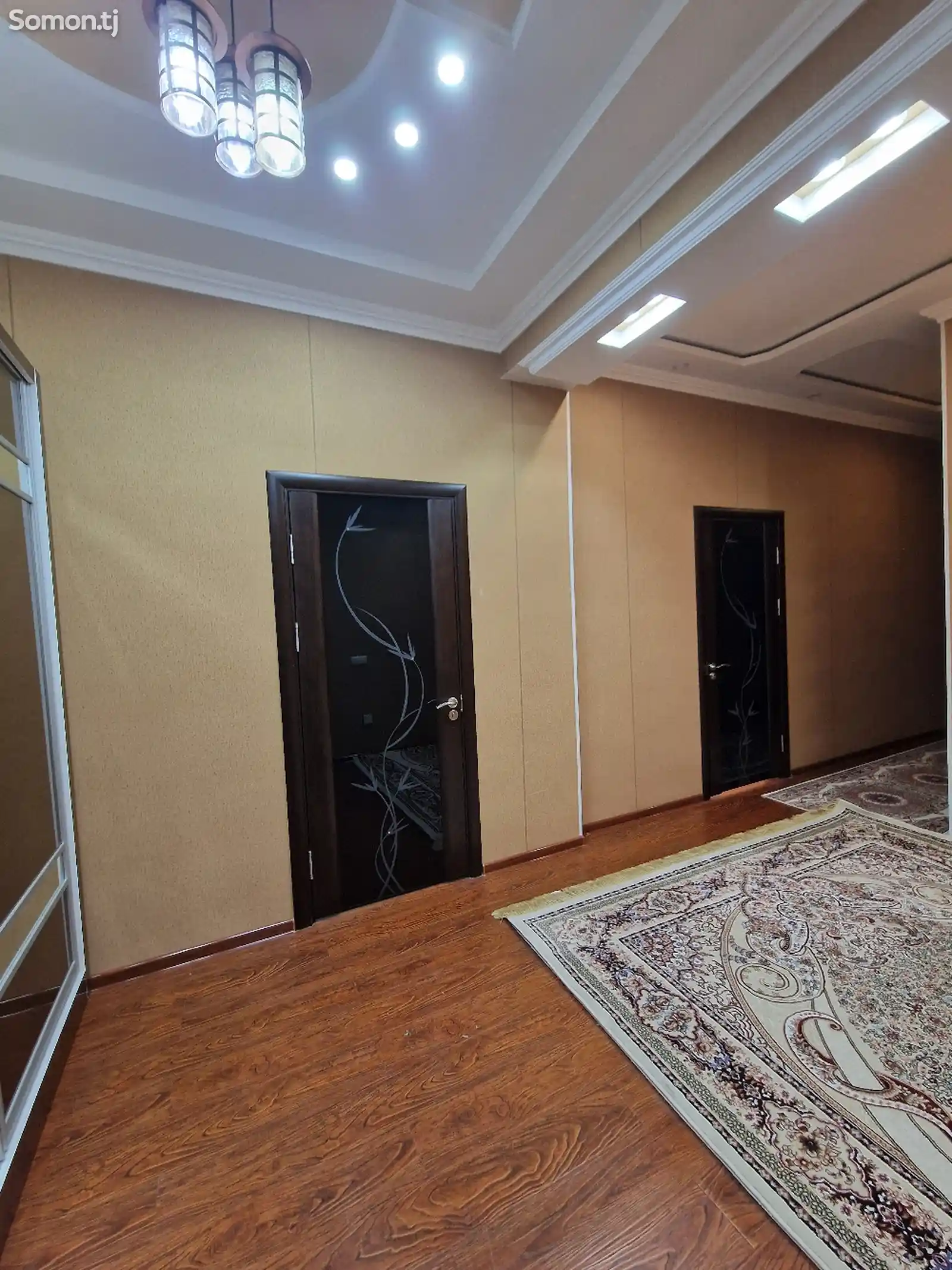 3-комн. квартира, 5 этаж, 118 м², пединститут-1