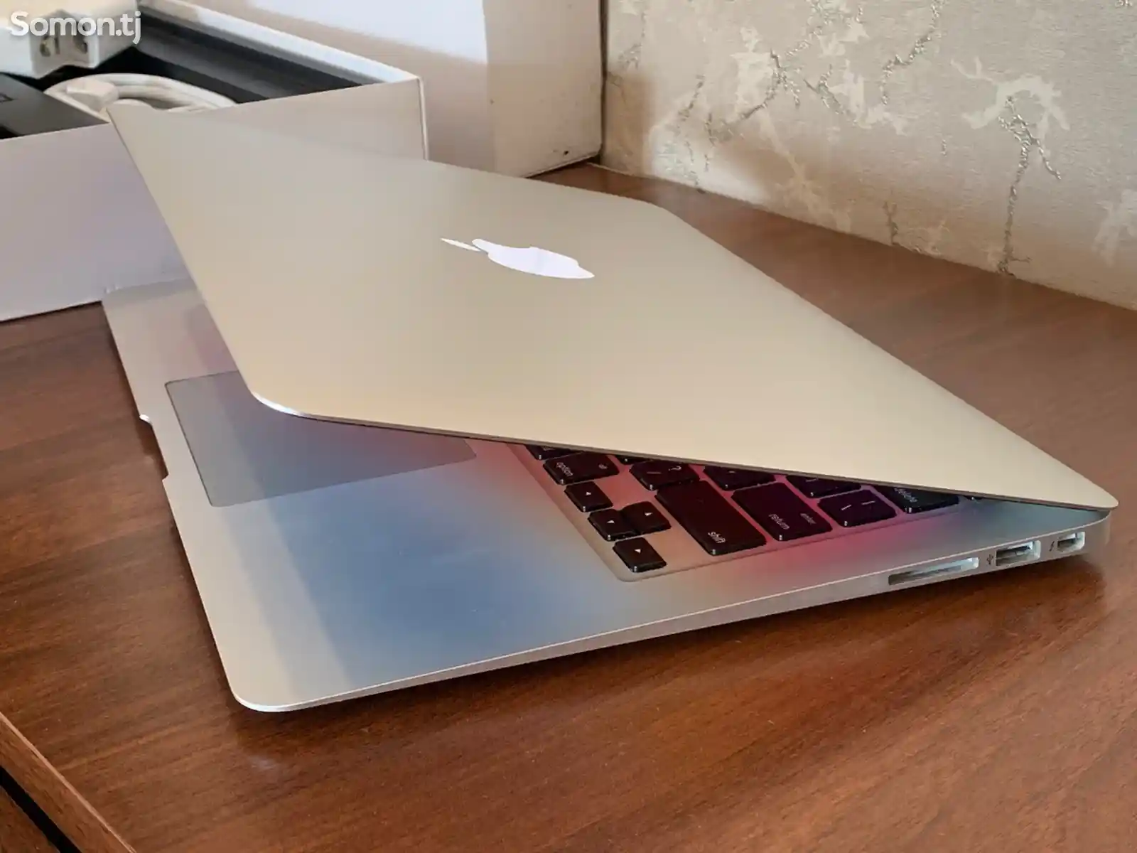 Ноутбук Apple MacBook Air 13, 2013-3