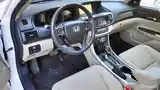 Honda Accord, 2015-7