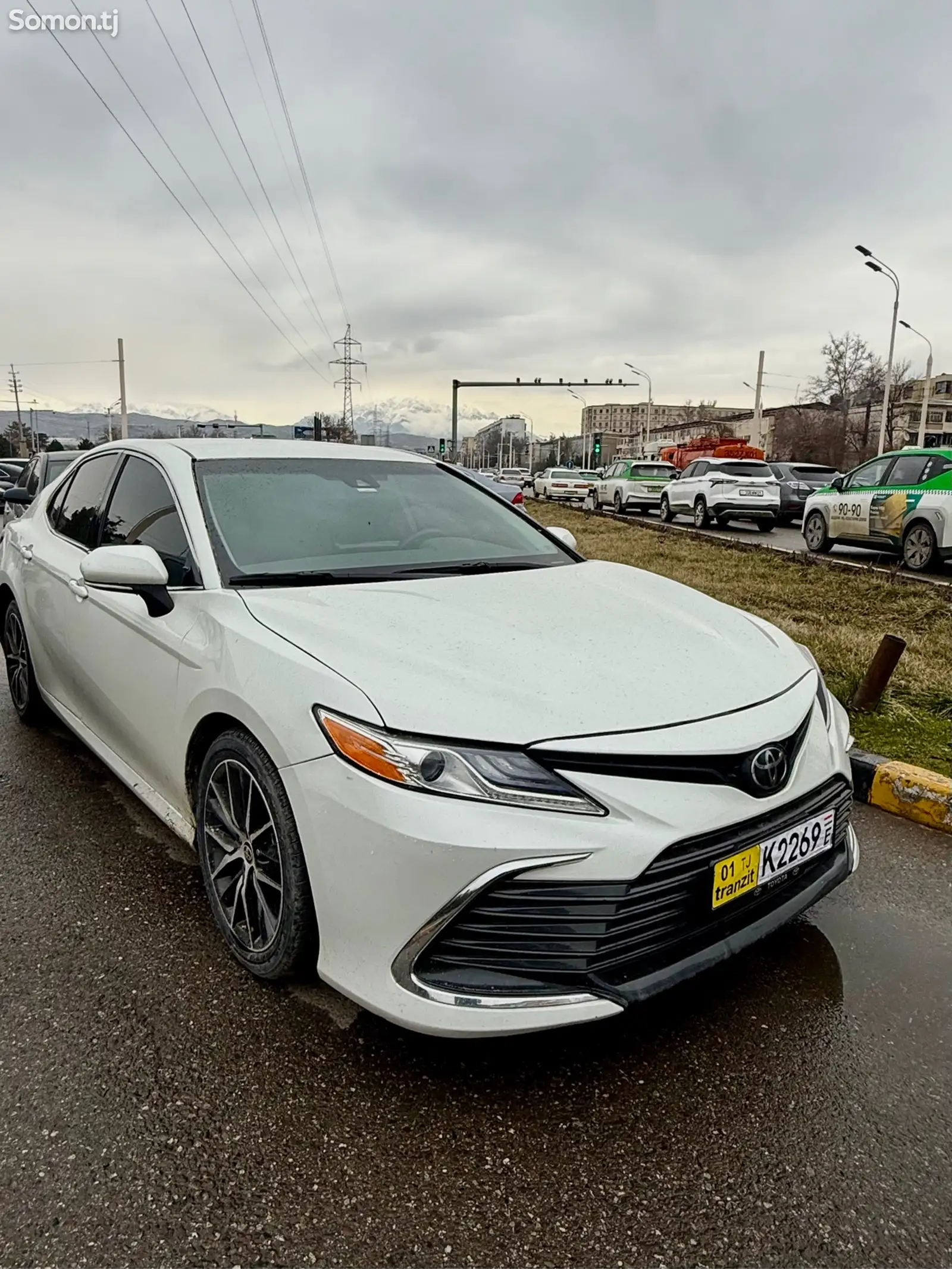 Toyota Camry, 2023-1