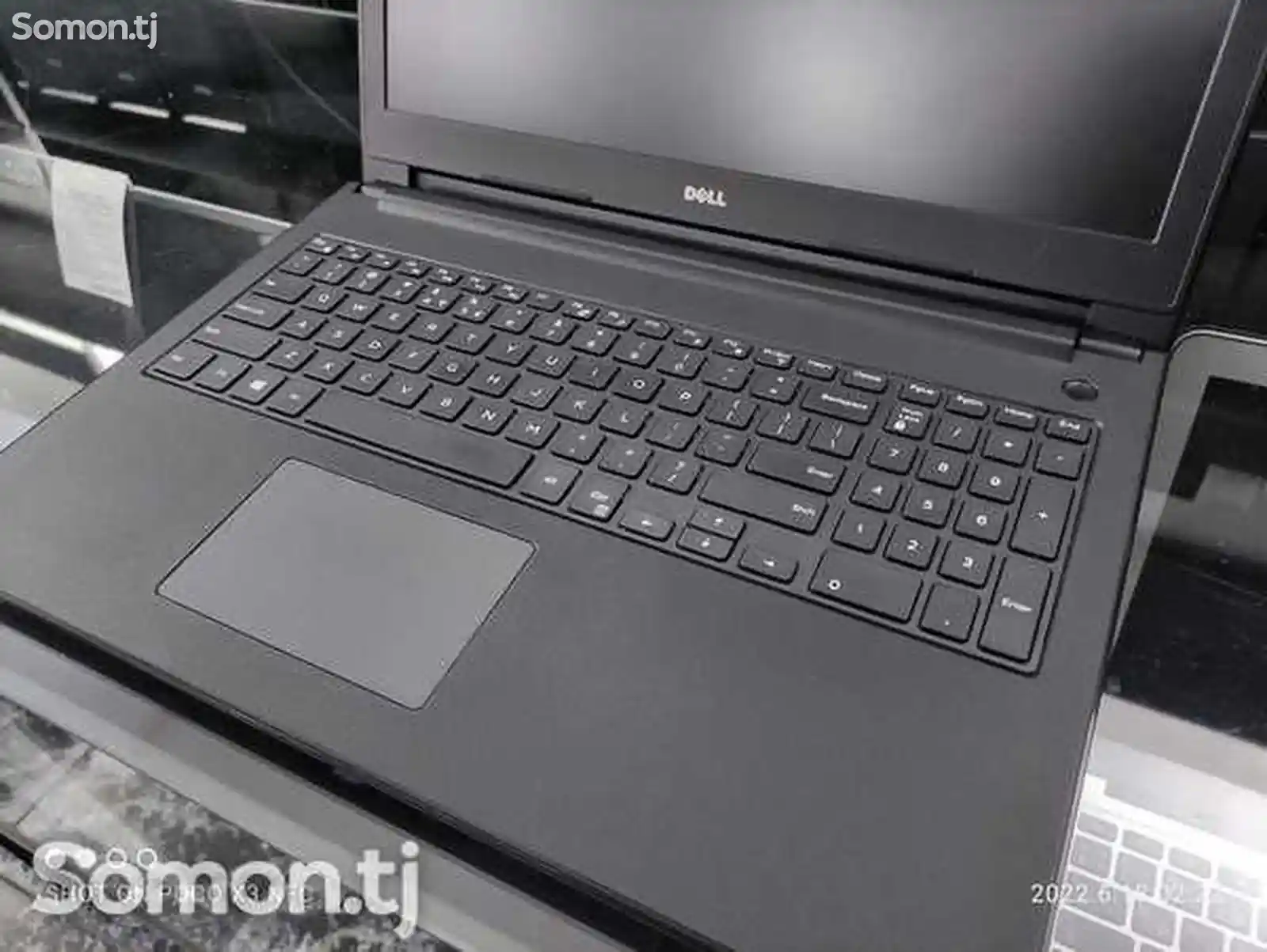 Игровой Ноутбук Dell Inspiron 3568 Core i7-7500U 8GB/256GB SSD 7TH GEN-9