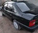 Opel Vectra A, 1990-4