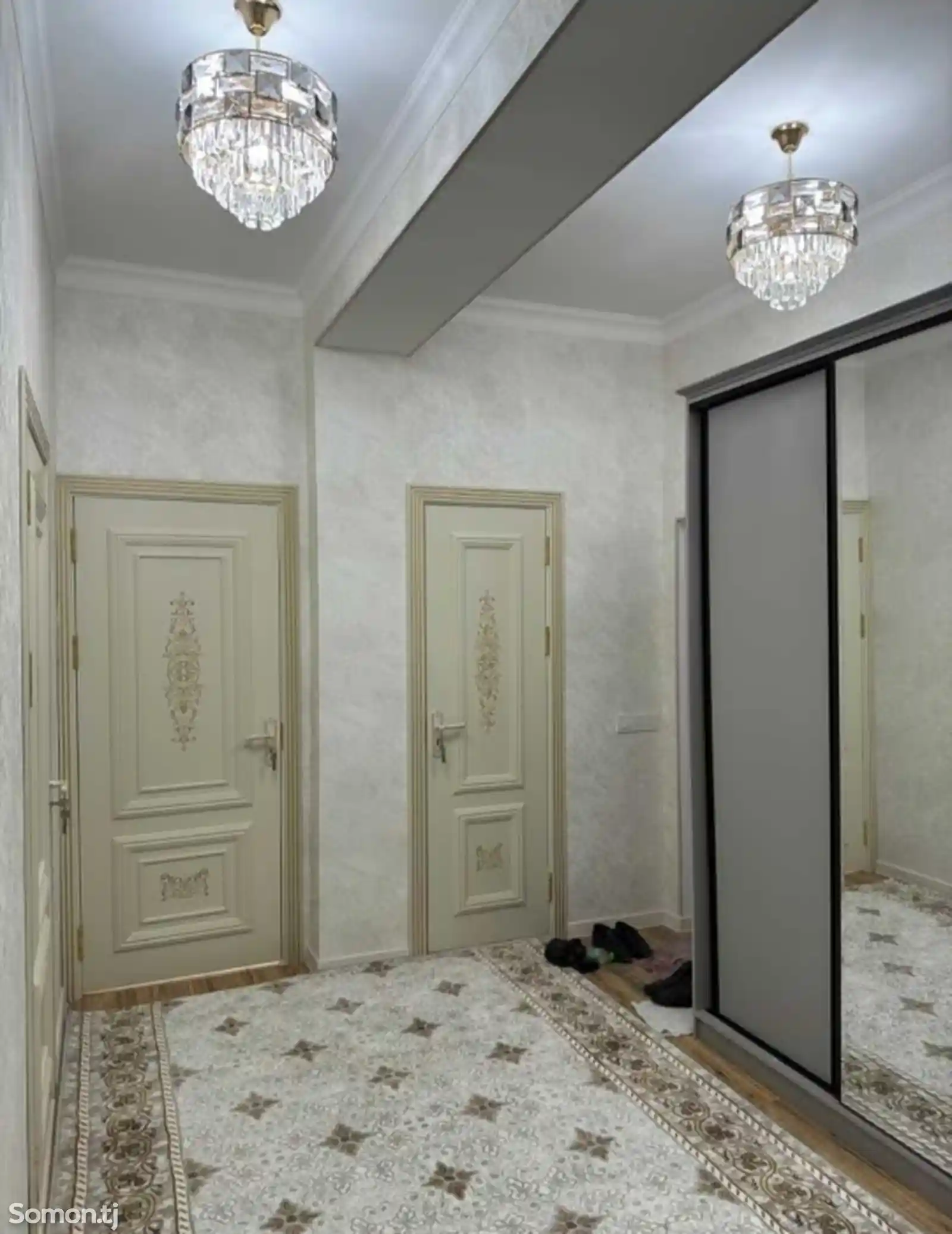 3-комн. квартира, 10 этаж, 83м², Цирк-5