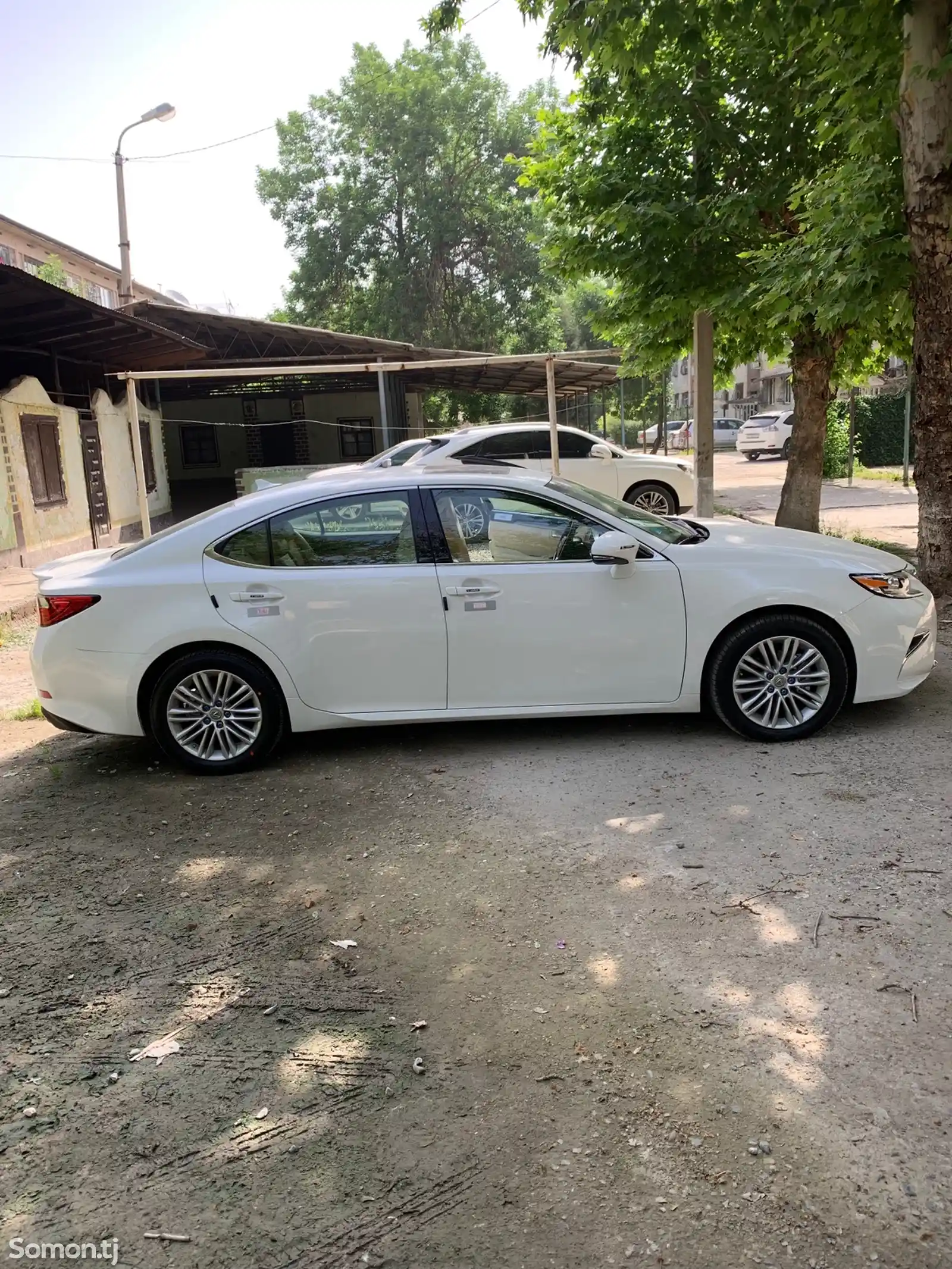 Lexus ES series, 2013-9