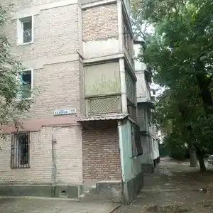 2-комн. квартира, 3 этаж, 50 м², Танка