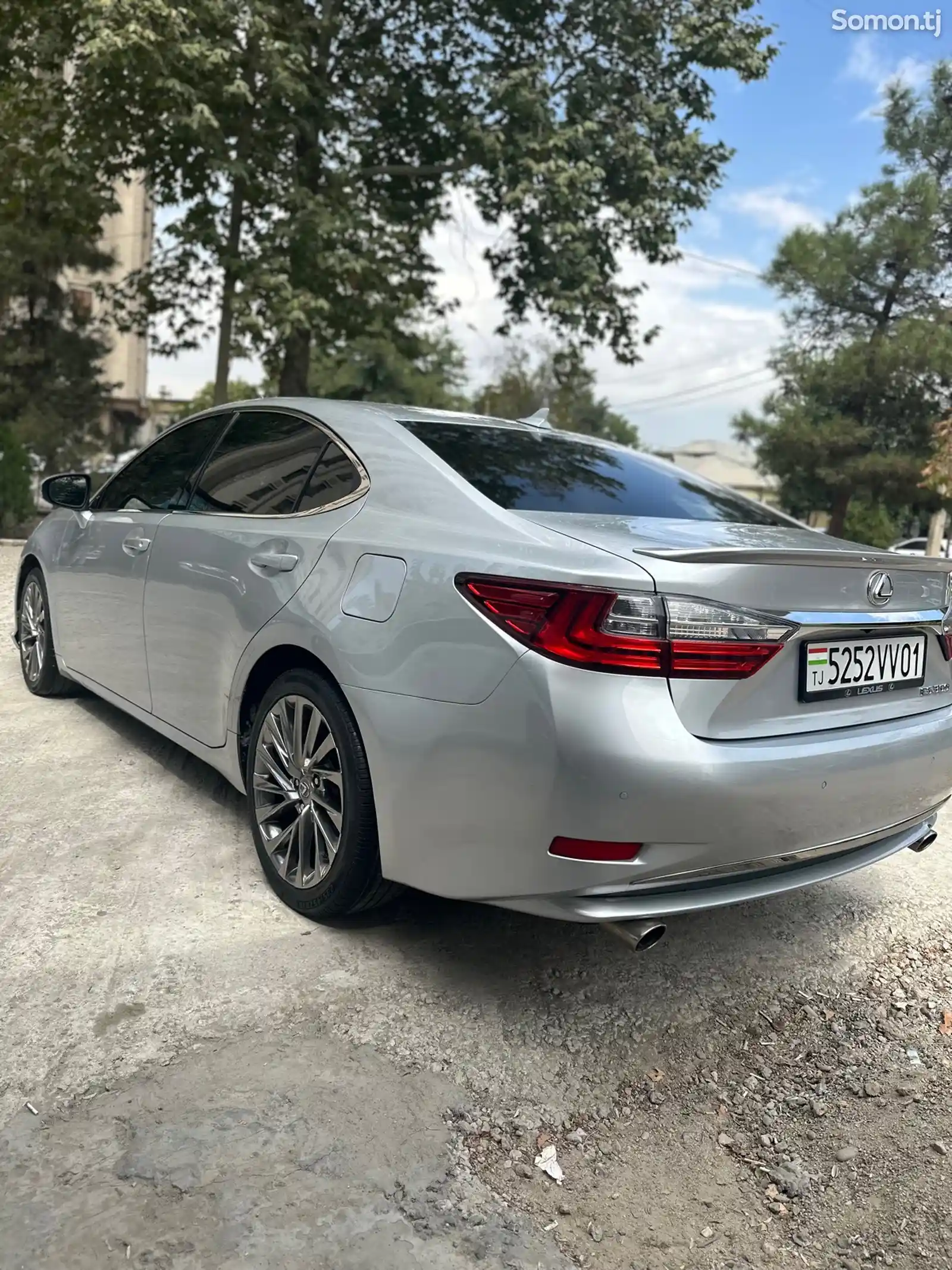 Lexus ES series, 2013-7