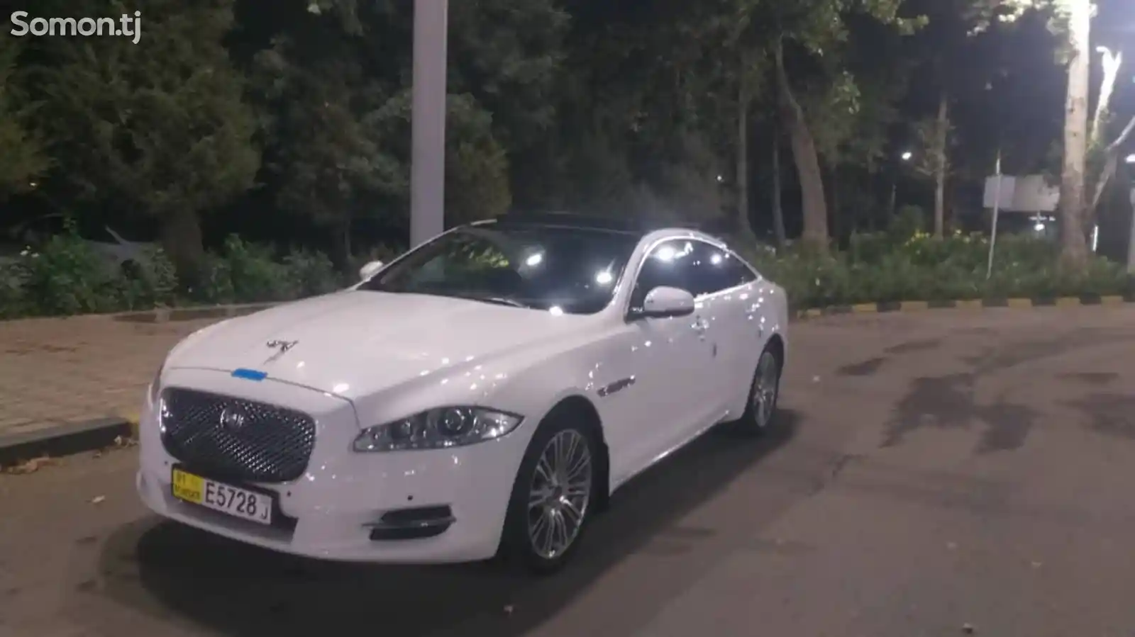 Jaguar XJ, 2012-5