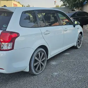 Toyota Fielder, 2014