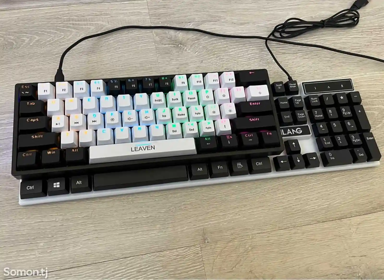 Мини механическая клавиатура с подсветкой RGB-4