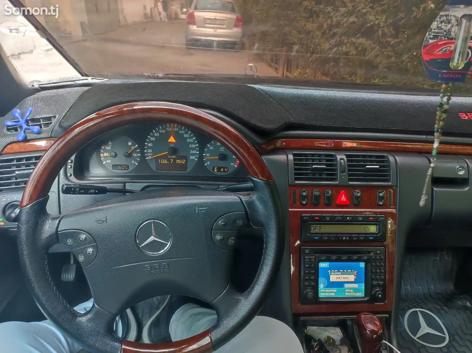 Mercedes-Benz E class, 2000-6