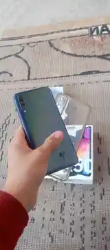 Samsung Galaxy A50-2