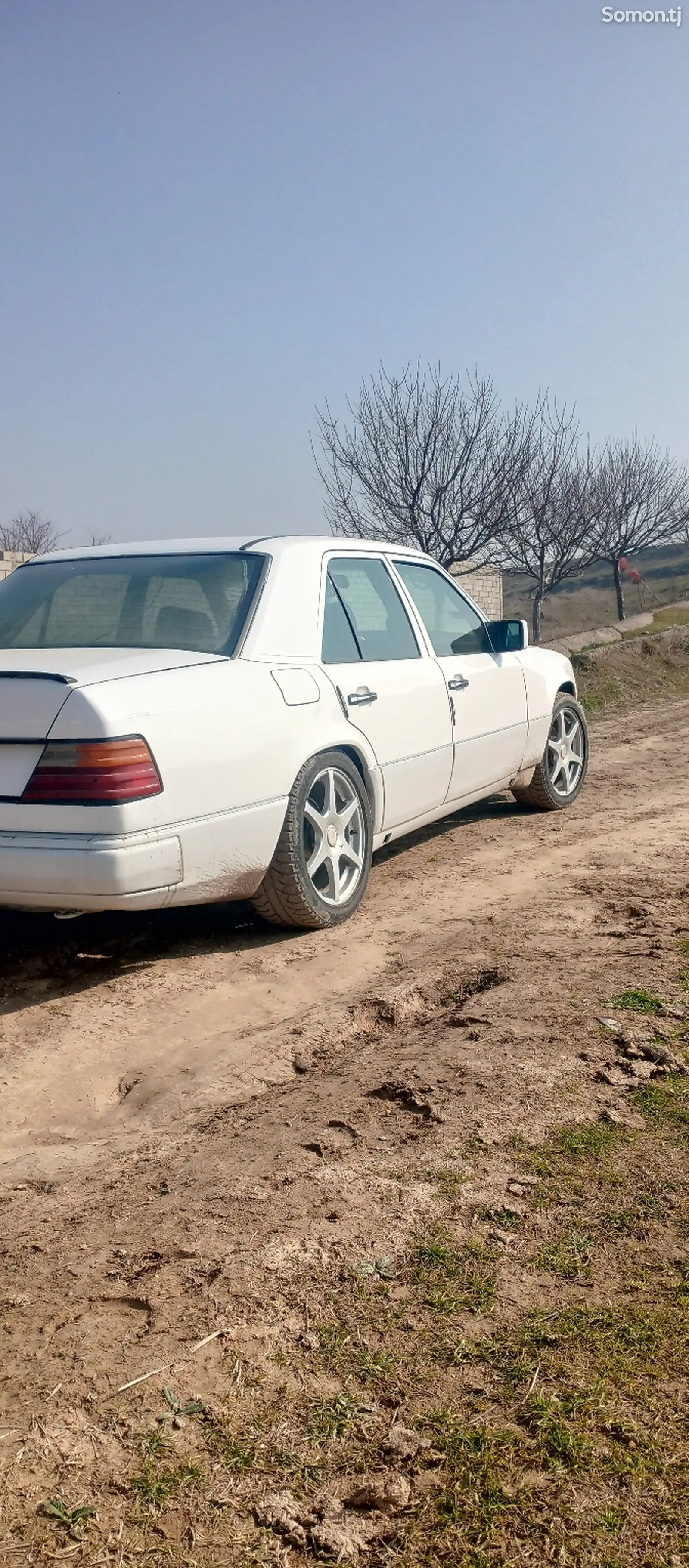 Mercedes-Benz W124, 1986-1