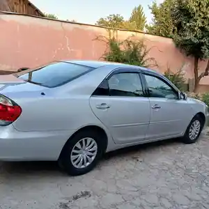 Toyota Camry, 2006