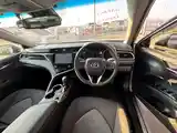 Toyota Camry, 2017-7