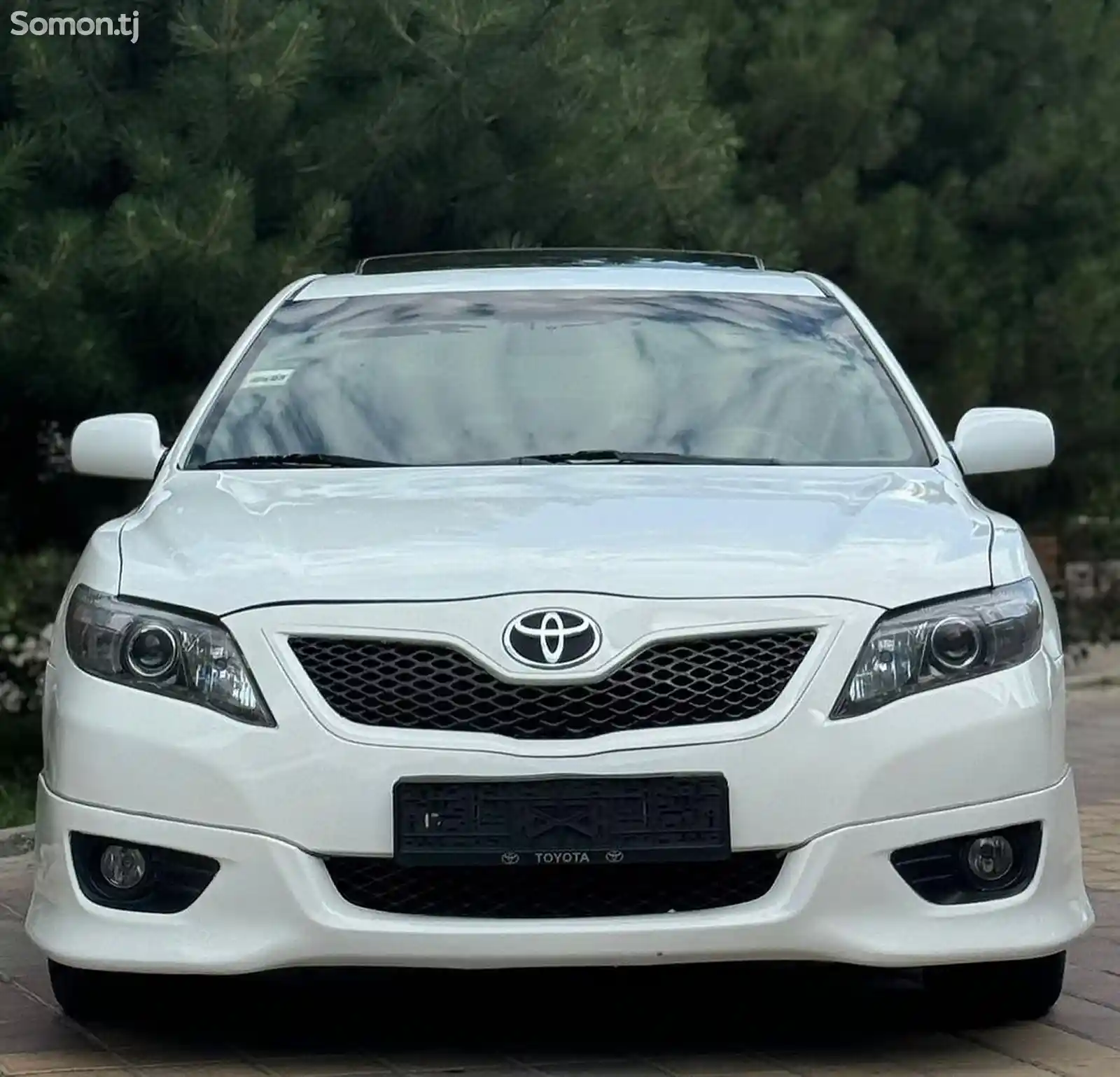 Toyota Camry, 2010-4