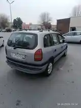 Opel Zafira, 1999-3