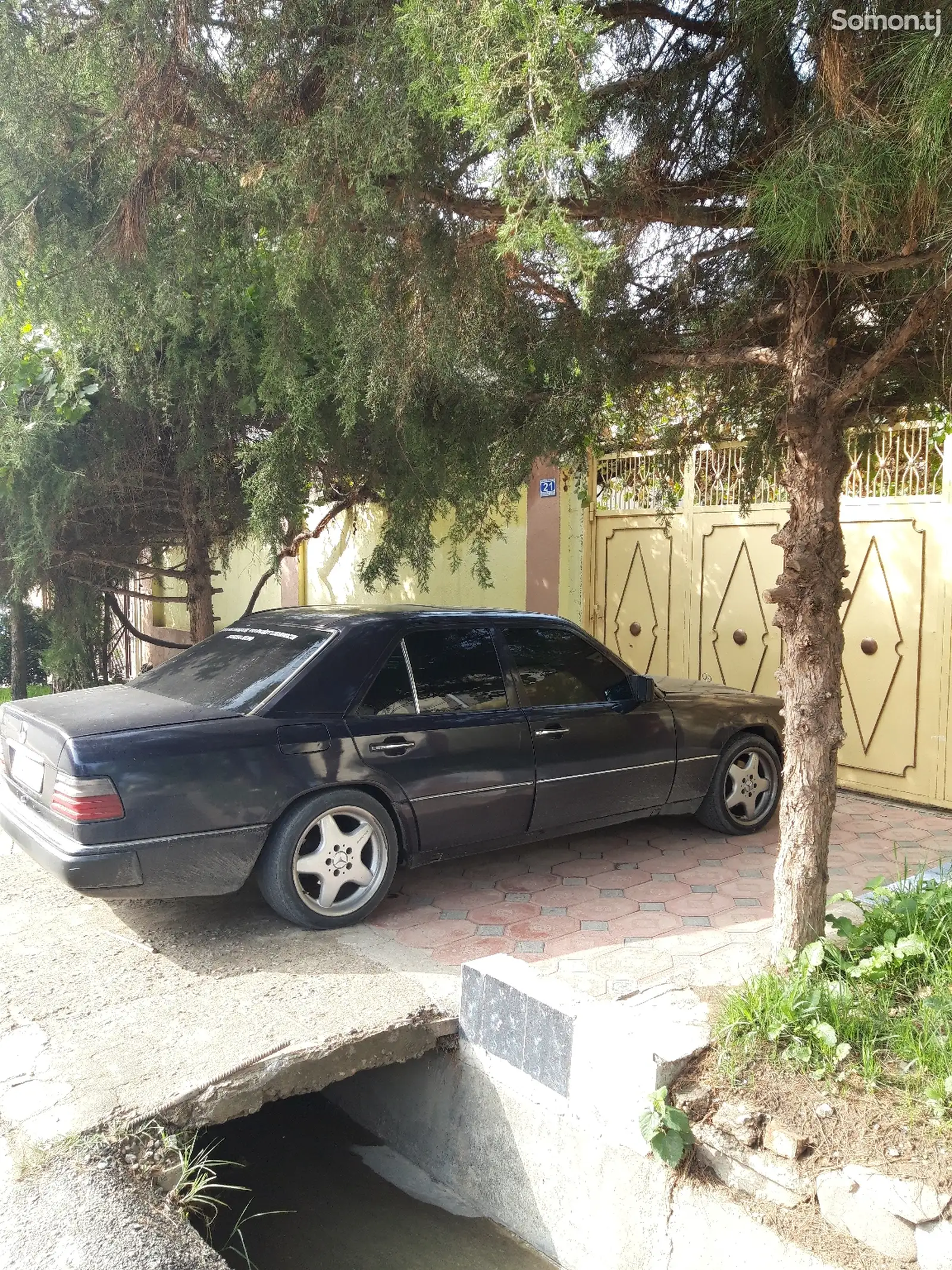 Mercedes-Benz W124, 1994