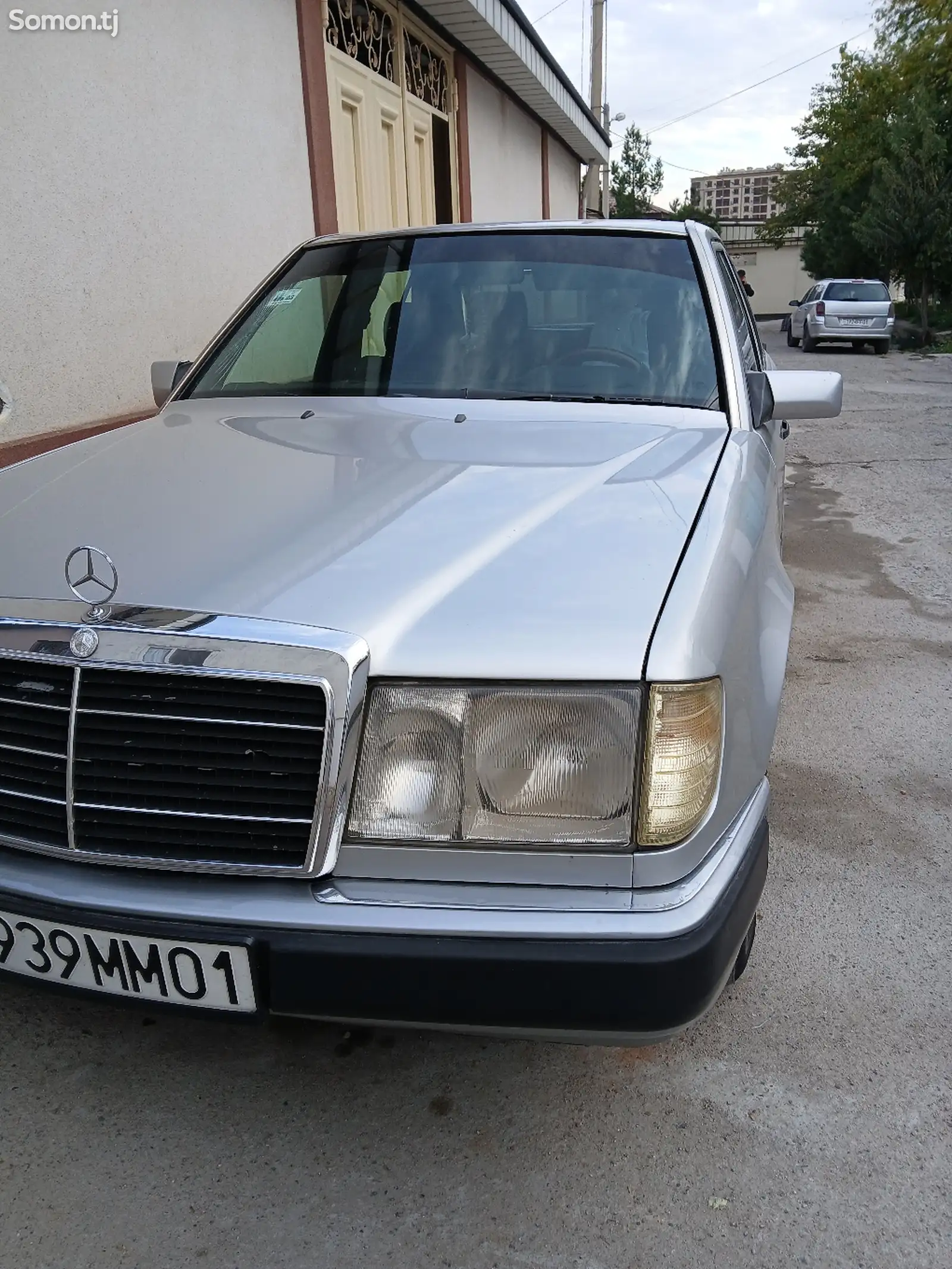 Mercedes-Benz W124, 1993-1